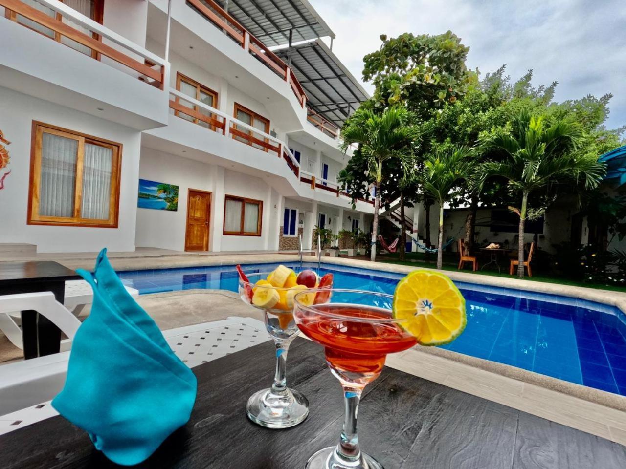 Galapagos Isabela Loja Pensión 3*