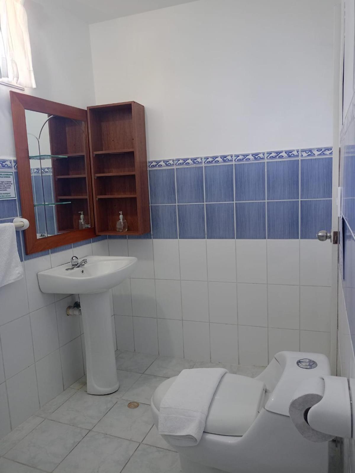 Galapagos Isabela Loja Guest house 2*